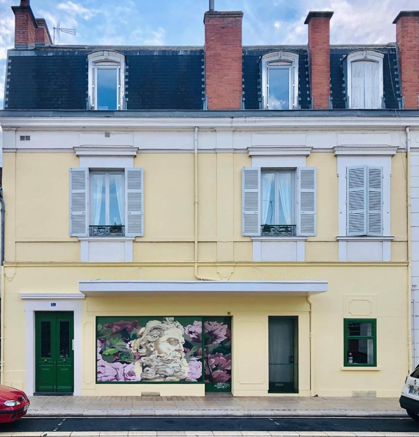 Le Massilia Vichy Exterior photo